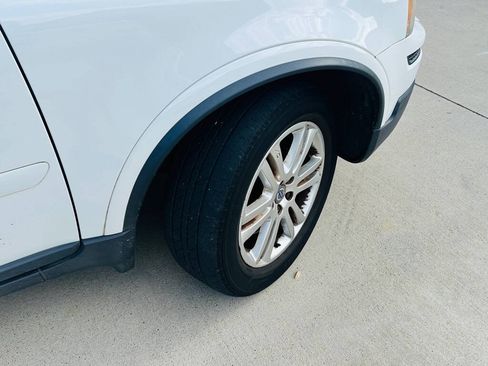 Used 2011 Volvo XC90 3.2 FWD image 26