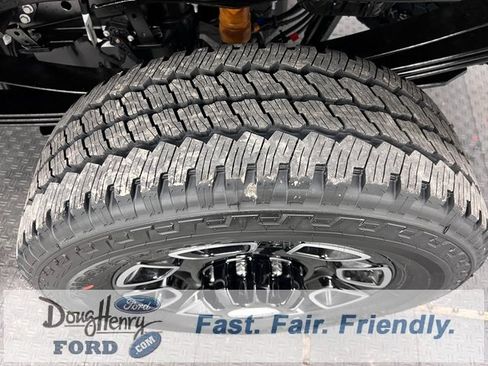 New 2026 Ford F250 Platinum image 20