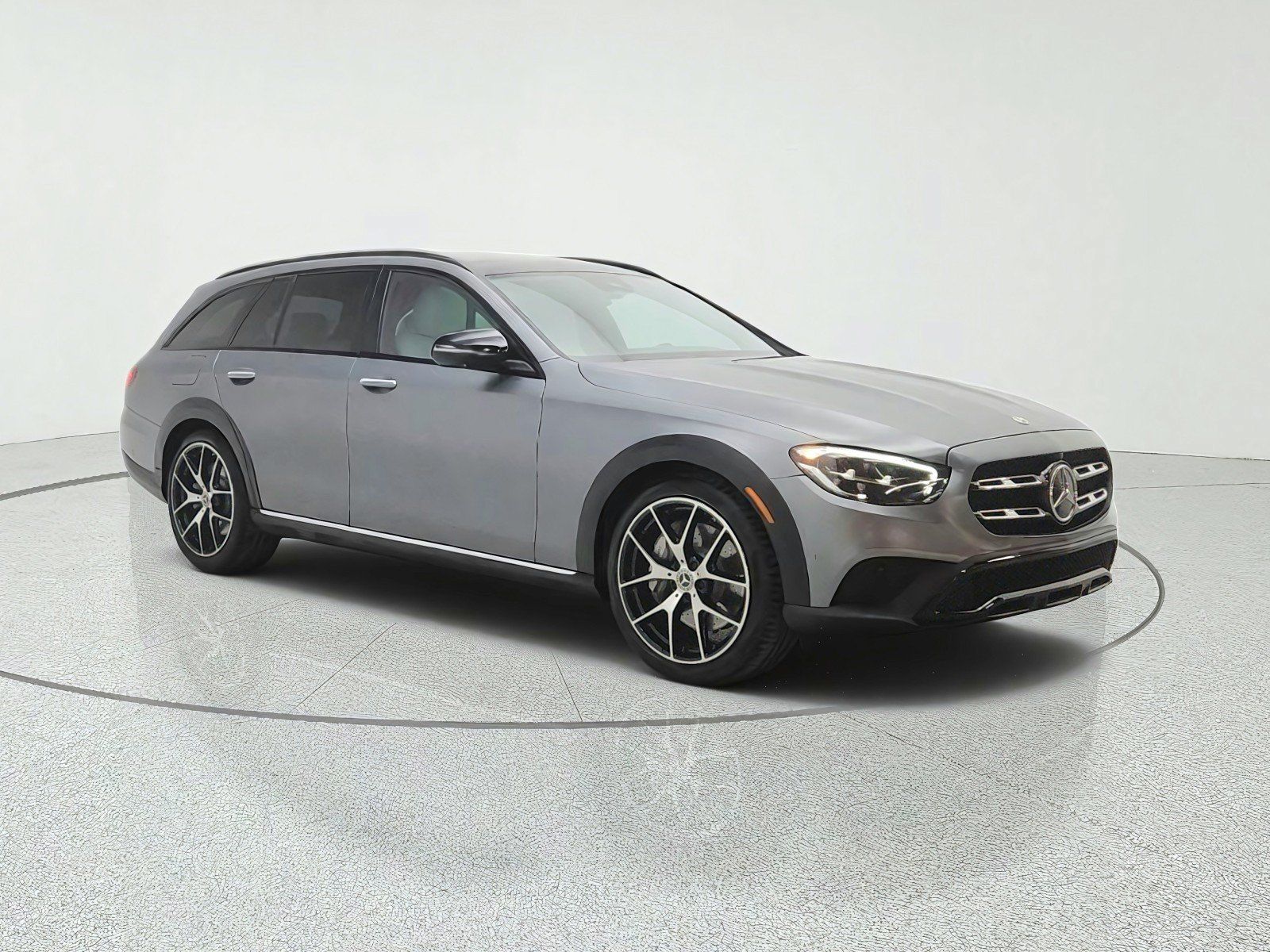 Certified 2023 Mercedes-Benz E 450 4MATIC All-Terrain Wagon image 3