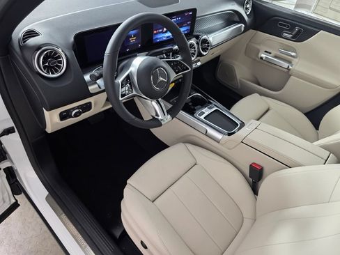 New 2026 Mercedes-Benz GLB 250 image 7