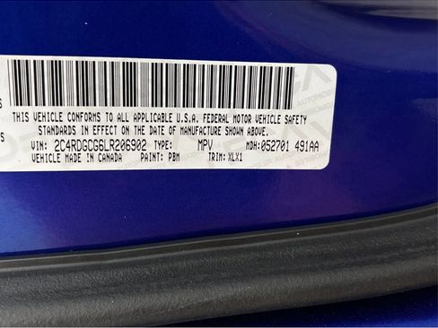 Used 2020 Dodge Grand Caravan SXT FWD image 27