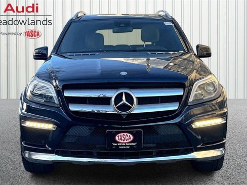 Used 2016 Mercedes-Benz GL 550 4MATIC image 2