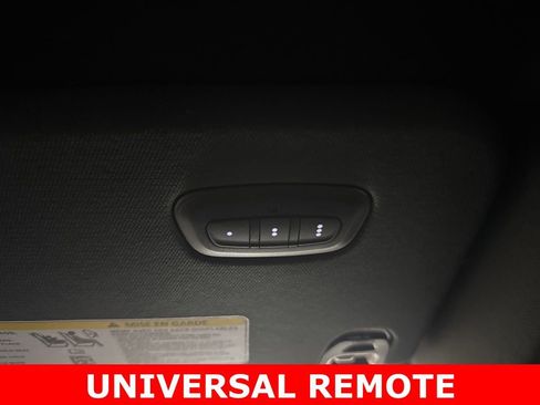 Used 2023 RAM 1500 Laramie image 9