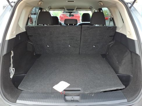 Used 2023 Nissan Rogue SV image 7