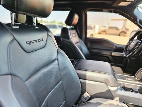 Used 2018 Ford F150 Raptor w/ Equipment Group 802A Luxury AWD/4WD image 14