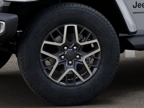 New 2026 Jeep Wrangler Unlimited Sahara AWD/4WD image 8
