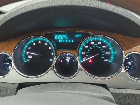 Used 2012 Buick Enclave Leather FWD image 20