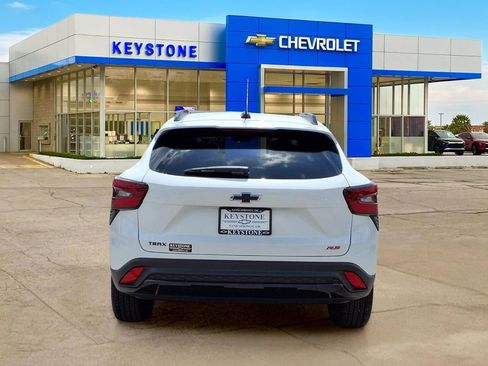 New 2026 Chevrolet Trax RS image 6