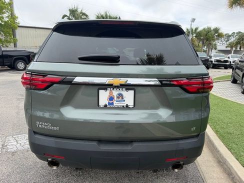 Used 2023 Chevrolet Traverse LT image 5