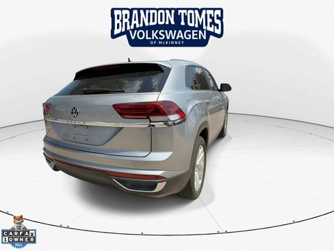 Used 2023 Volkswagen Atlas Cross Sport SE FWD image 8