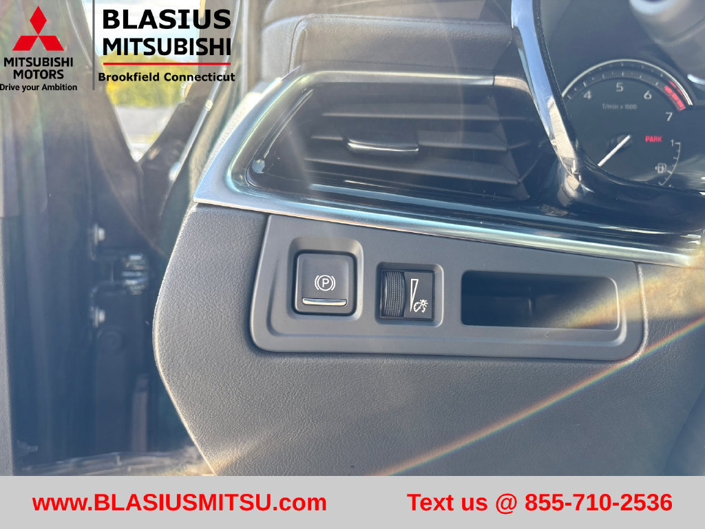 Used 2024 Cadillac XT6 Luxury AWD/4WD image 22