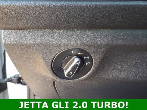 Used 2021 Volkswagen Jetta GLI image 15