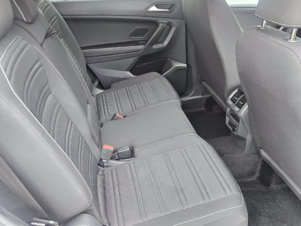 Certified 2024 Volkswagen Tiguan S FWD image 15