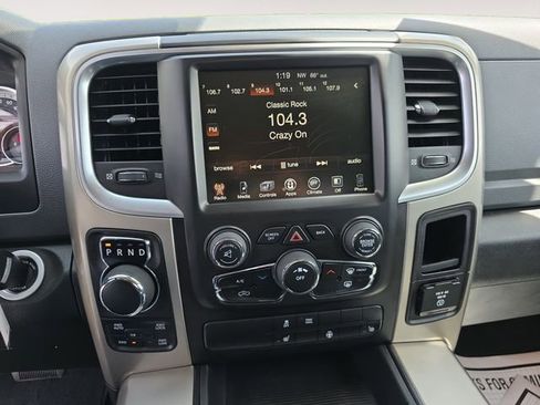 Used 2015 RAM 1500 Big Horn image 10