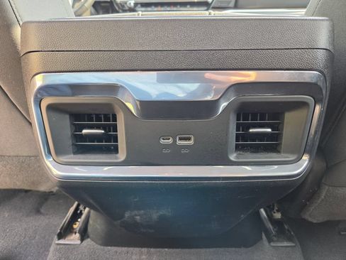 Used 2024 GMC Sierra 1500 Elevation AWD/4WD image 28