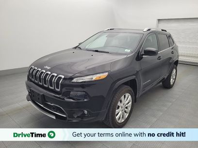 Used 2017 Jeep Cherokee Overland w/ Technology Group