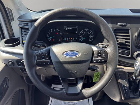 Used 2025 Ford Transit 250 148 Medium Roof image 10