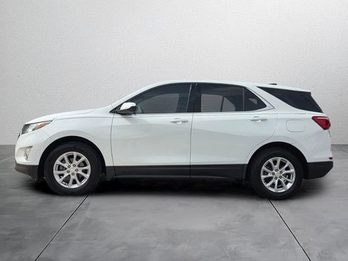 Used 2020 Chevrolet Equinox LT FWD image 2