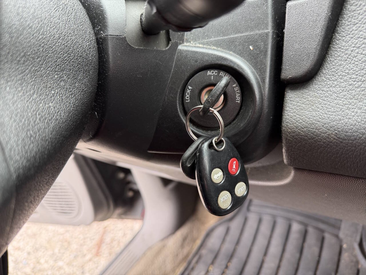 Used 2003 Saturn Vue 2WD w/ PWR Pkg image 43