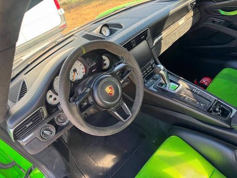 Used 2019 Porsche 911 GT3 RS w/ Weissach Package RWD image 8