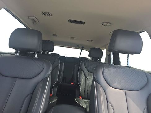 Used 2025 Hyundai Palisade SEL AWD/4WD image 14