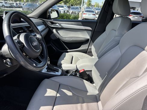 Used 2018 Audi Q3 2.0T Premium Plus AWD/4WD image 14