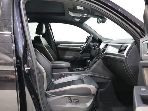 Used 2021 Volkswagen Atlas Cross Sport SEL Premium R-Line AWD/4WD image 38