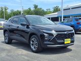 New 2025 Chevrolet Trax LT w/ Sunroof Package image 6