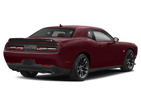 Used 2022 Dodge Challenger R/T Scat Pack RWD image 4
