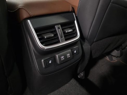 Used 2021 Subaru Outback Touring XT image 16