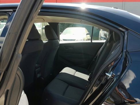 Used 2024 Toyota Corolla LE image 30