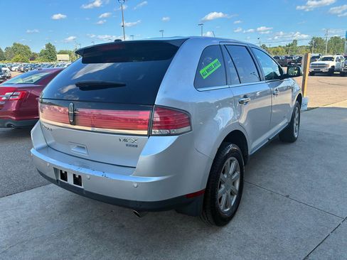 Used 2010 Lincoln MKX AWD image 5
