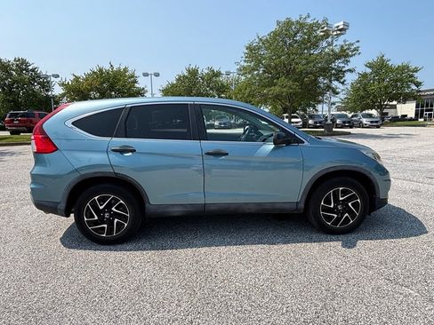 Used 2016 Honda CR-V SE image 4