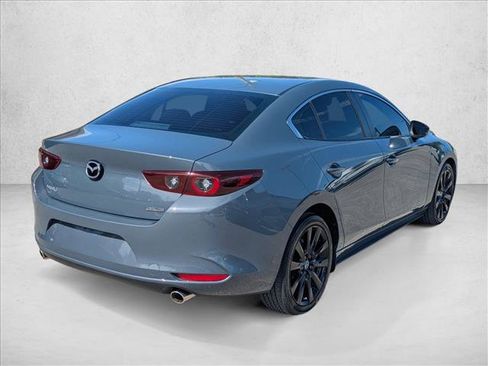 Used 2023 MAZDA MAZDA3 s image 4