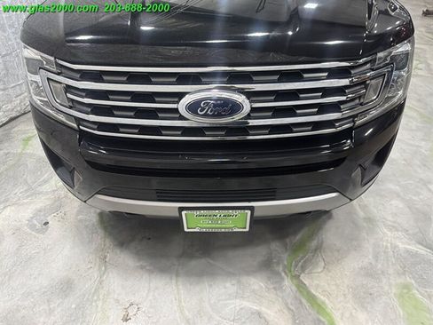 Used 2018 Ford Expedition Max XLT w/ Equipment Group 202A AWD/4WD image 18