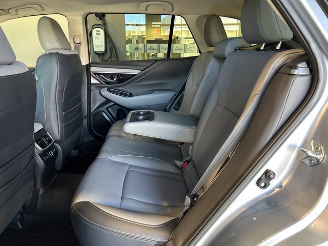 Used 2023 Subaru Outback Limited AWD/4WD image 27