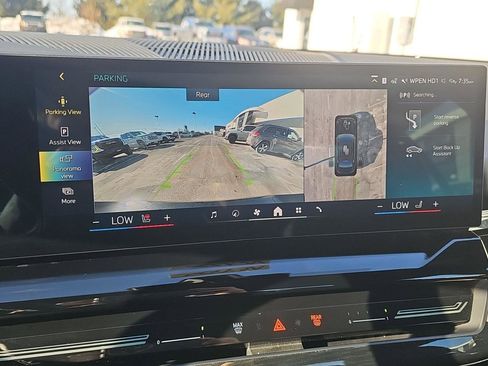 Used 2026 BMW 530i xDrive image 12