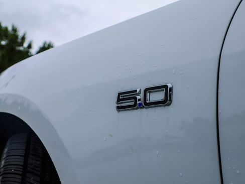 Used 2024 Ford Mustang GT Premium RWD image 3