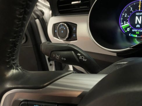 Used 2022 Ford Mustang GT Premium image 22