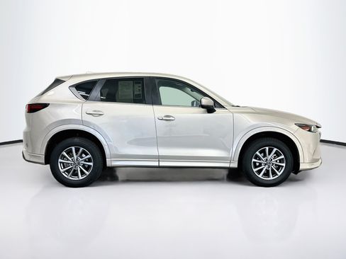 Used 2025 MAZDA CX-5 AWD 2.5 S w/ Preferred Package image 10