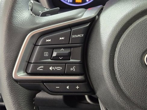 Certified 2025 Subaru Outback Limited XT image 28