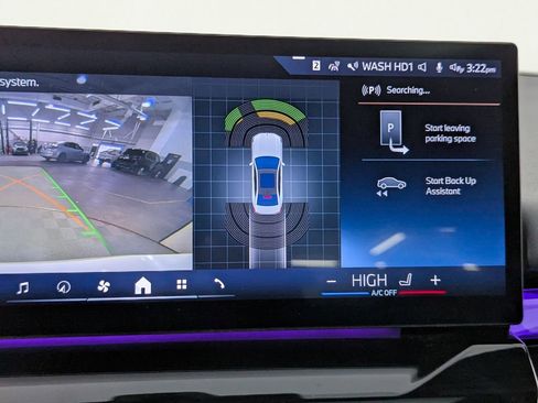 Certified 2024 BMW i5 eDrive40i w/ Convenience Package image 24