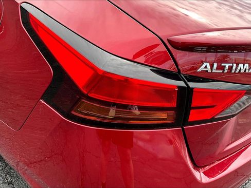 Used 2019 Nissan Altima 2.0 Edition One FWD image 28