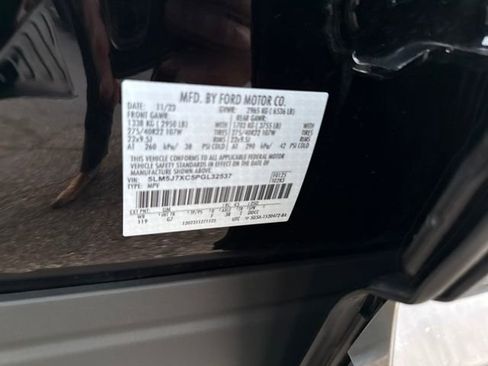 Certified 2023 Lincoln Aviator Reserve w/ Equipment Group 201A image 35