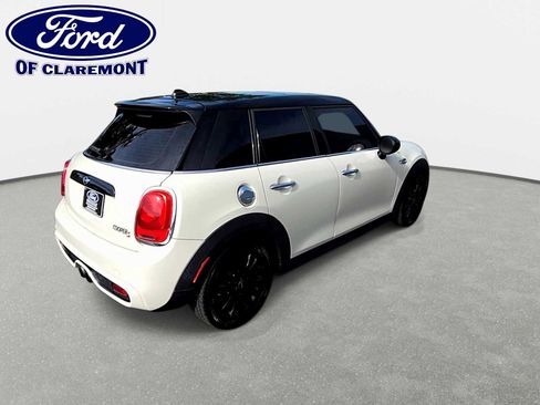 Used 2016 MINI Cooper S FWD image 8