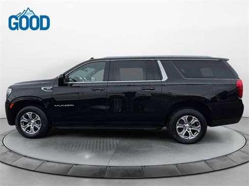 Used 2023 GMC Yukon XL SLE image 2