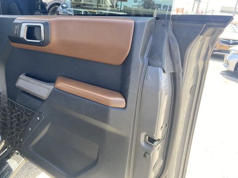 Used 2022 Ford Bronco Outer Banks AWD/4WD image 22