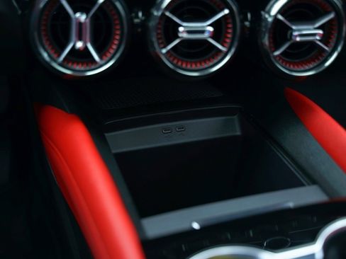 Used 2024 Chevrolet Blazer EV RS image 16