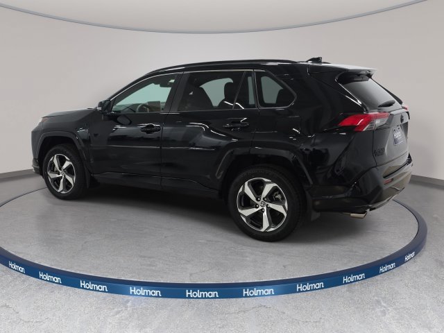 Used 2023 Toyota RAV4 SE w/ Weather & Moonroof Package AWD/4WD image 7