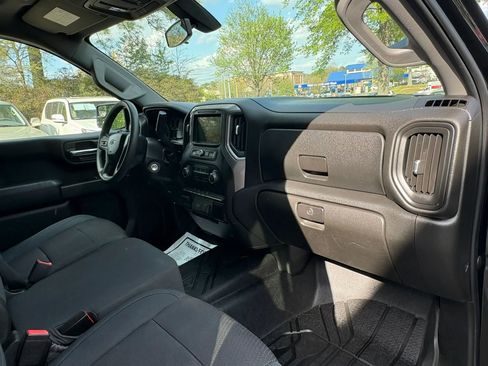 Used 2019 Chevrolet Silverado 1500 Custom Trail Boss w/ Custom Convenience Package image 12